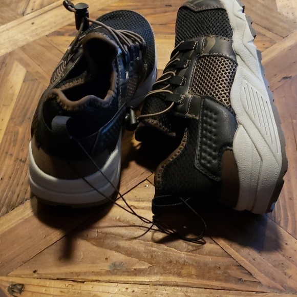 ART Class boys Sneakers - Picture 4 of 5